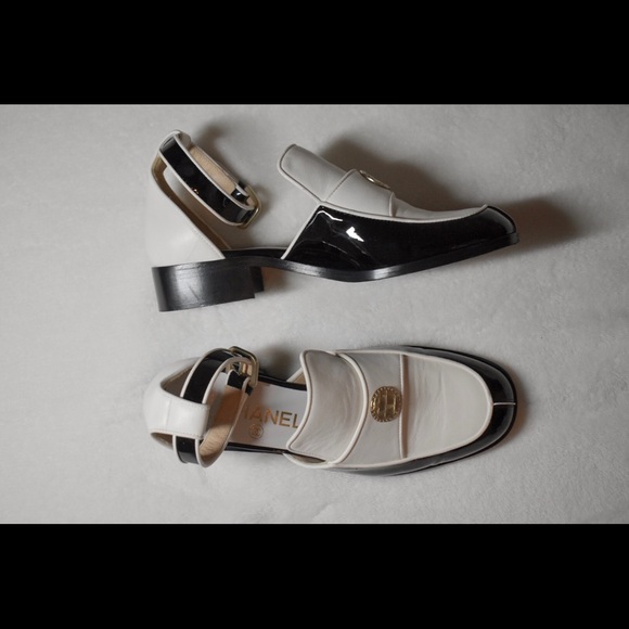 CHANEL Shoes - CHANEL Multicolor 2015 Loafers